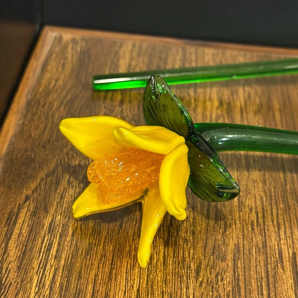Vintage Hand Blown Art Glass Flowers Set of 3